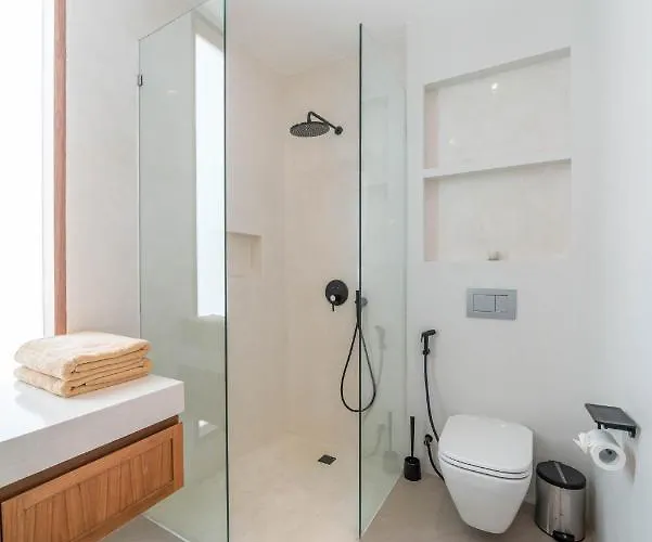 Loulou Bali - Brand New Tropical 3br Next To *