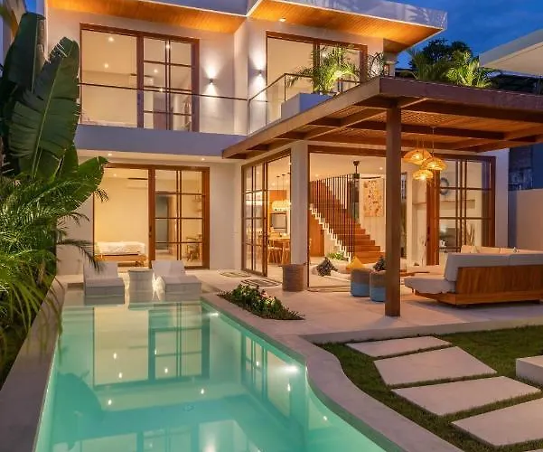 Loulou Bali - Brand New Tropical 3br Next To