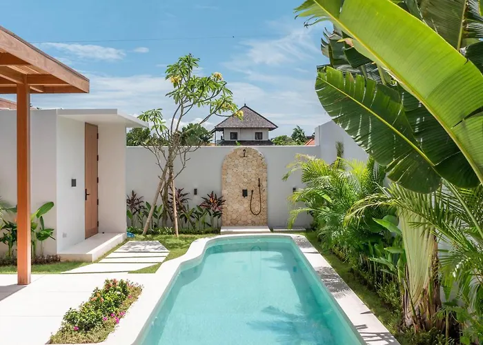 Loulou Bali - Brand New Tropical 3br Next To